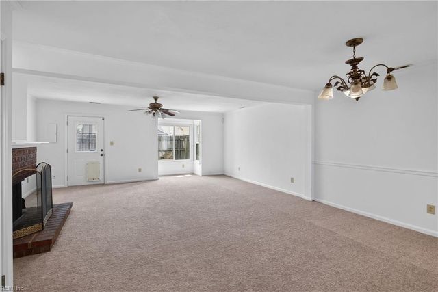 1245 Hillock XING, Virginia Beach, VA 23455