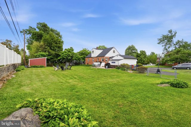 44 JAY ST, Feasterville Trevose, PA 19053