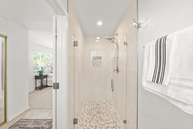 134 Canyon Rim Dr, Folsom, CA 95630