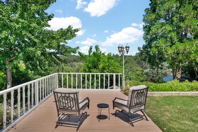 134 Canyon Rim Dr, Folsom, CA 95630