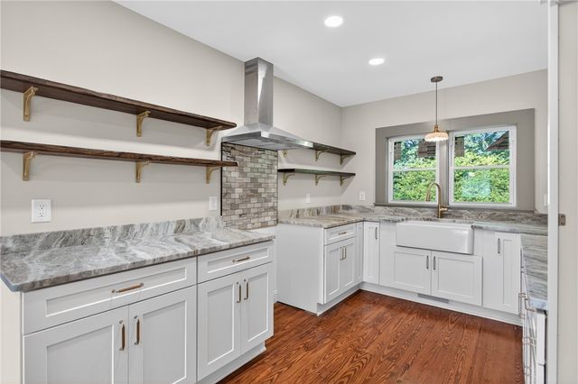510 S Fairplay Street, Seneca, SC 29678