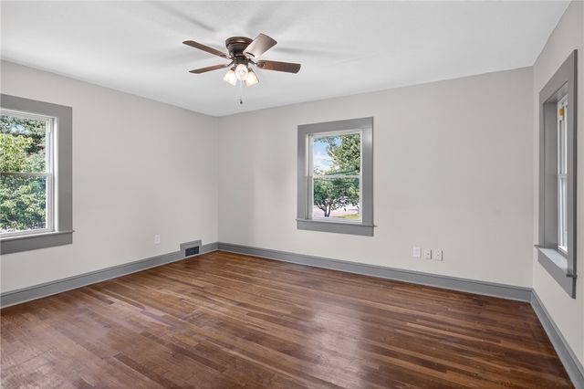 510 S Fairplay Street, Seneca, SC 29678