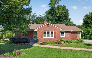510 S Fairplay Street, Seneca, SC 29678