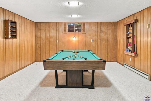 1245 SW Belle TER, Topeka, KS 66604
