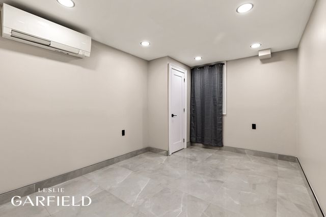 334 E 116TH Street, New York City, NY 10029
