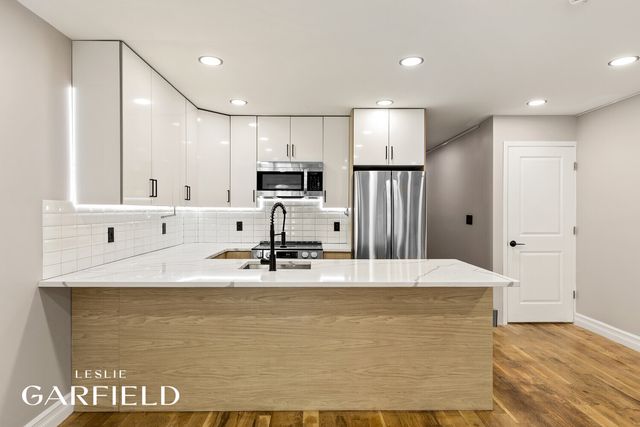 334 E 116TH Street, New York City, NY 10029