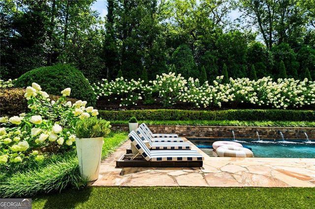515 Ivy Preserve NE, Atlanta, GA 30342