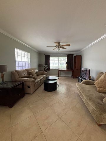 10084 S 42nd Dr Drive 122, Boynton Beach, FL 33436