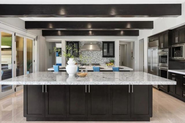 18338 Avenida Apice, Rancho Santa Fe, CA 92067