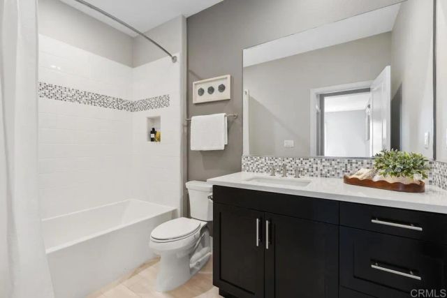 18338 Avenida Apice, Rancho Santa Fe, CA 92067