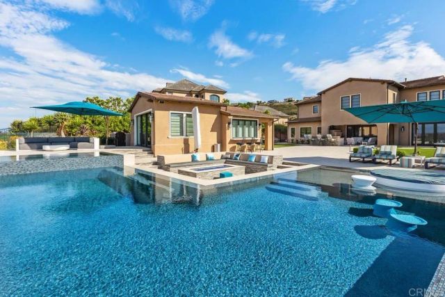 18338 Avenida Apice, Rancho Santa Fe, CA 92067