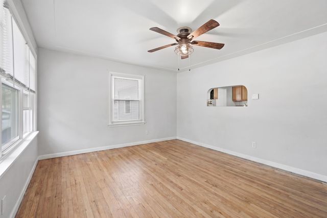 1481 Canterbury Avenue, Norton Shores City, MI 49444