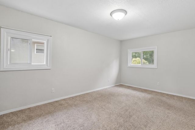1481 Canterbury Avenue, Norton Shores City, MI 49444