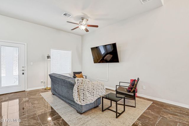 4525 NASHVILLE B, El Paso, TX 79903
