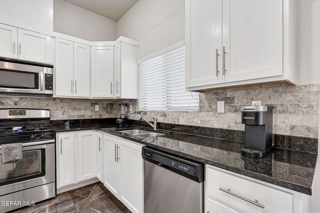 4525 NASHVILLE B, El Paso, TX 79903