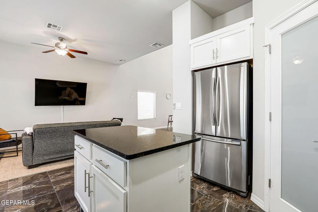 4525 NASHVILLE B, El Paso, TX 79903