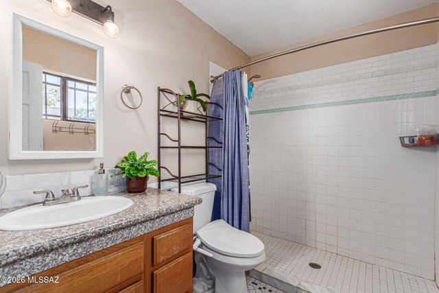 1988 S Longfellow Place, Tucson, AZ 85711