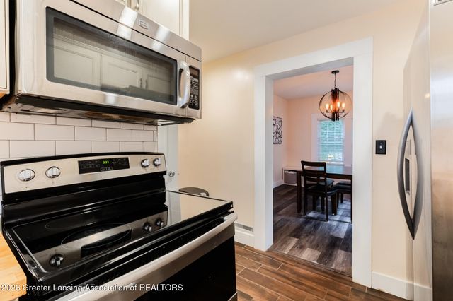 1235 N Capitol Avenue, Lansing, MI 48906