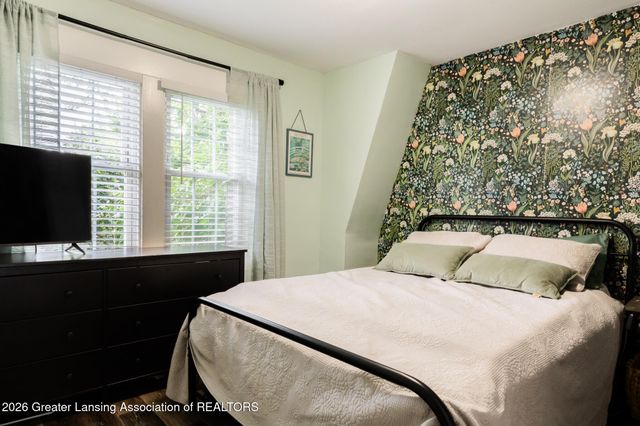 1235 N Capitol Avenue, Lansing, MI 48906