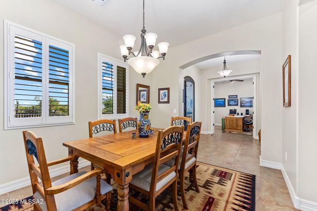 12265 N Durham Wash Drive, Marana, AZ 85658