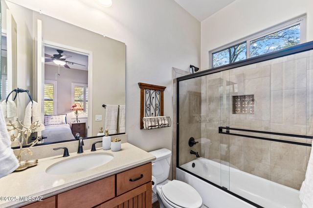 12265 N Durham Wash Drive, Marana, AZ 85658