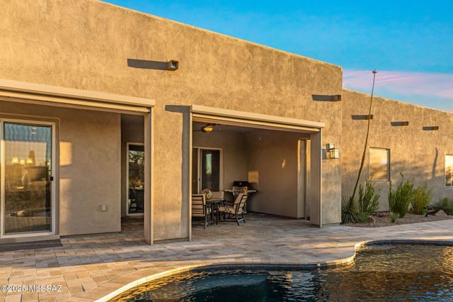 12265 N Durham Wash Drive, Marana, AZ 85658