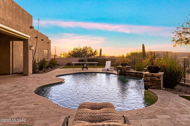 12265 N Durham Wash Drive, Marana, AZ 85658