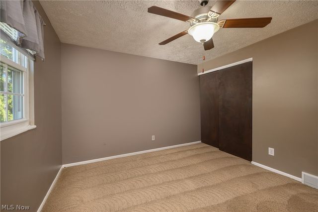 3051 Maytime Street NW, Massillon, OH 44646