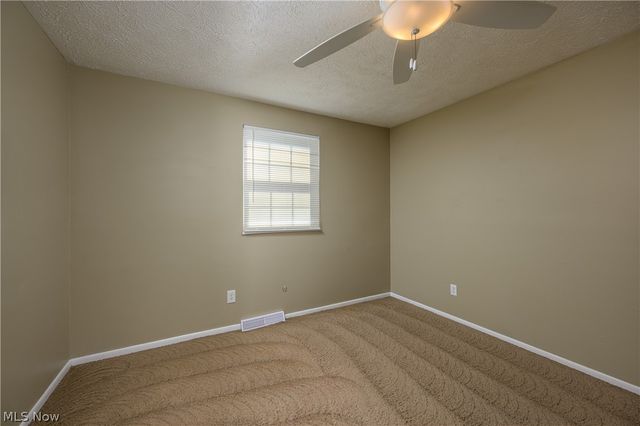 3051 Maytime Street NW, Massillon, OH 44646