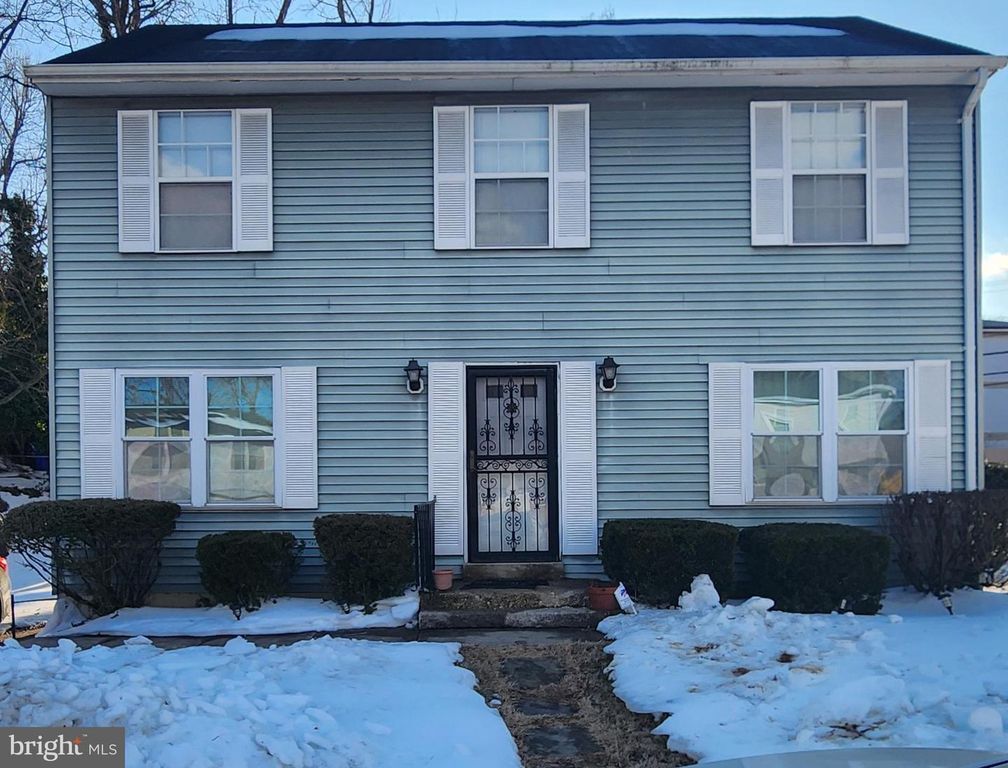 8 WELLINGTON PL, Annapolis, MD 21403