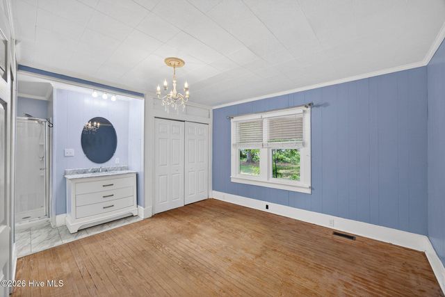 302 W Wilmington Street, Burgaw, NC 28425