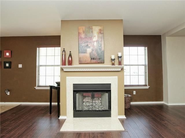 1008 Apollo CIR, Round Rock, TX 78664