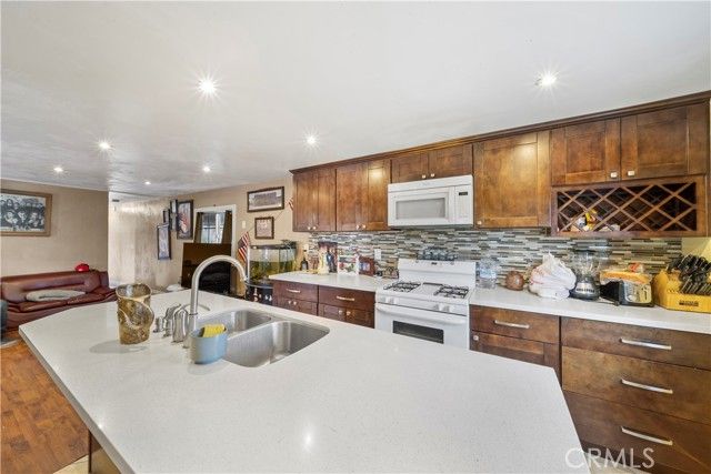 17333 Valley Boulevard 103, Fontana, CA 92336