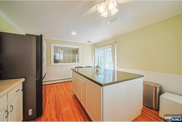 705 Gettysburg Place, Paramus, NJ 07652