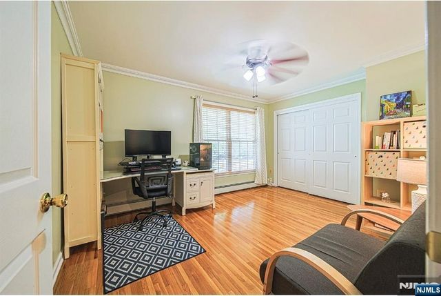 705 Gettysburg Place, Paramus, NJ 07652