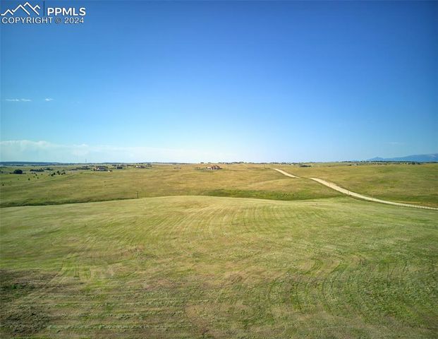 18595 Brown Road, Colorado Springs, CO 80908