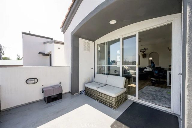 305 2nd, Huntington Beach, CA 92648