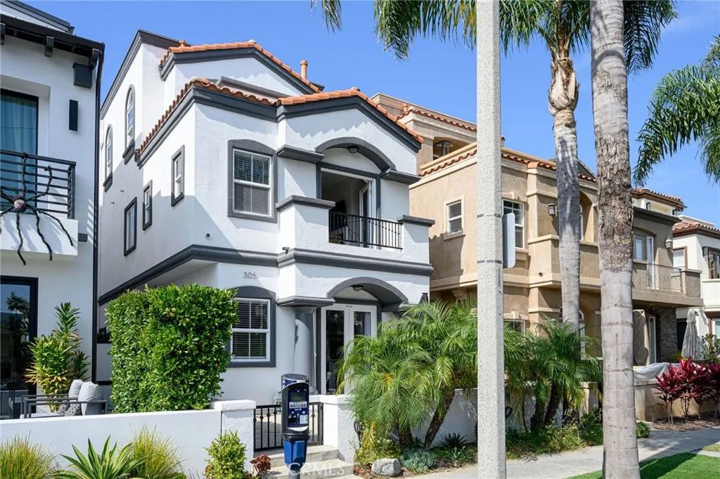 305 2nd, Huntington Beach, CA 92648