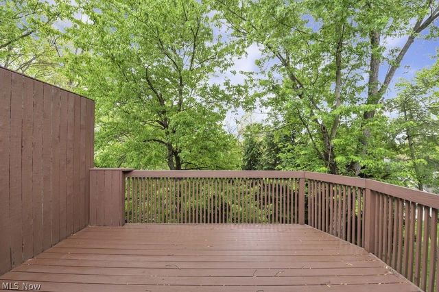 6813 Chaffee Court, Brecksville, OH 44141
