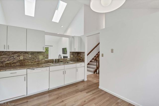 6813 Chaffee Court, Brecksville, OH 44141