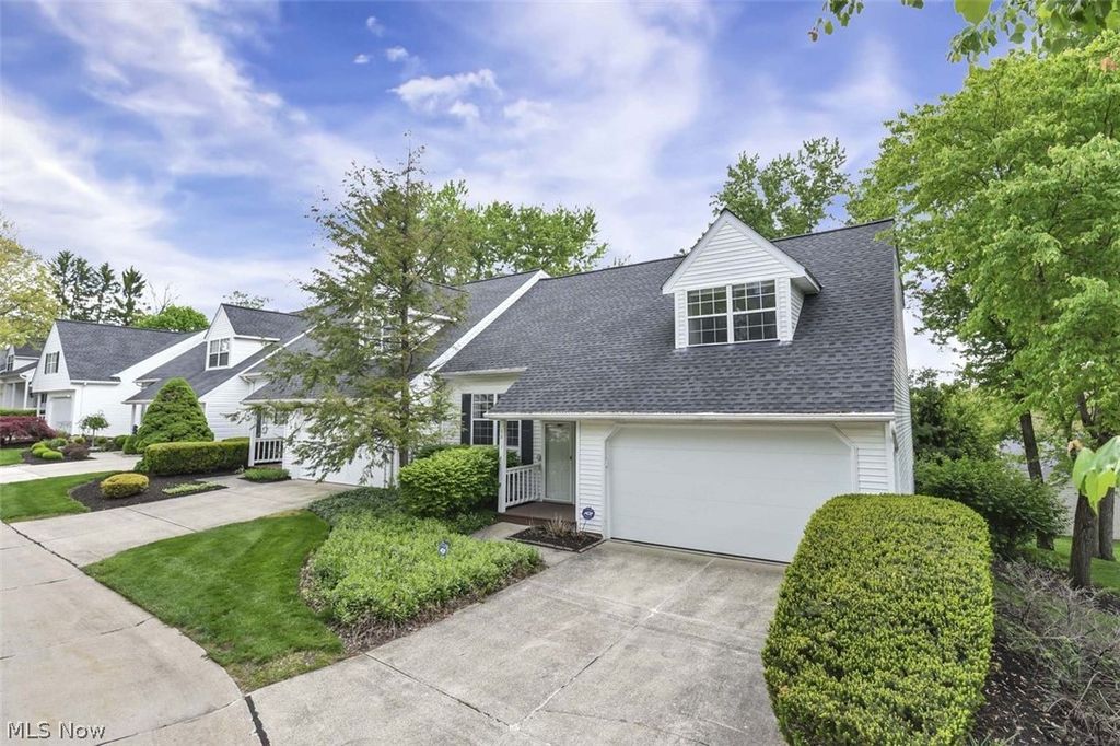 6813 Chaffee Court, Brecksville, OH 44141