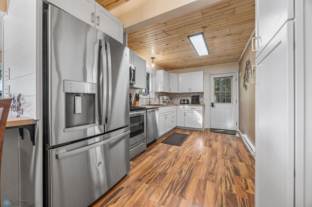 15849 Maple Ridge Road, Lake Eunice Twp, MN 56511