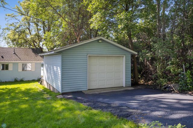 15849 Maple Ridge Road, Lake Eunice Twp, MN 56511