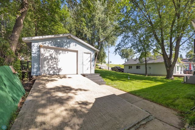 15849 Maple Ridge Road, Lake Eunice Twp, MN 56511