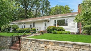 1614 Broad St, Bloomfield Twp., NJ 07003