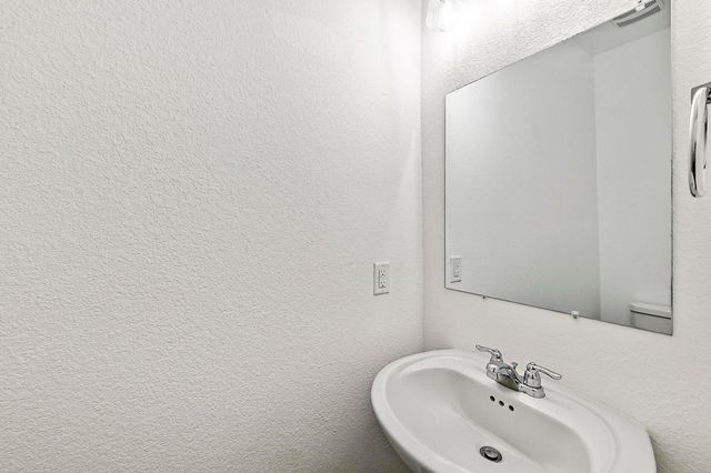 22809 AGAVE GROVE DR, Lago Vista, TX 78645