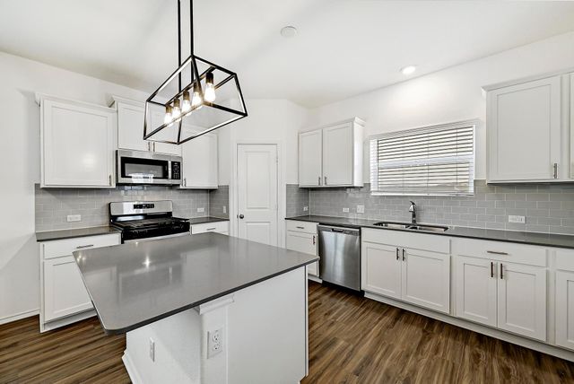 22809 AGAVE GROVE DR, Lago Vista, TX 78645