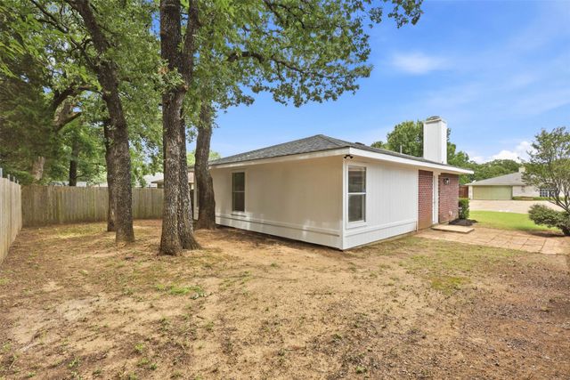 9447 Crimnson Court, Dallas, TX 75217