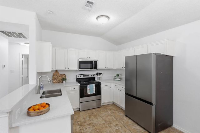 9447 Crimnson Court, Dallas, TX 75217