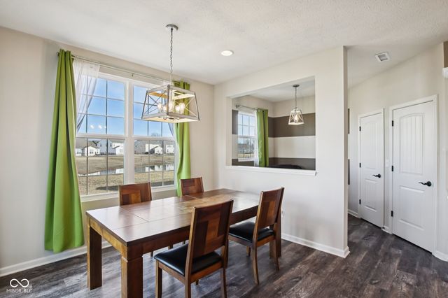 6596 Overlander Lane, Whitestown, IN 46075